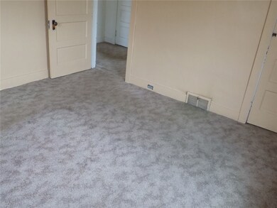 860 Beaver Ave, Midland, PA 15059 - photo 6