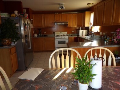 1303 Grand Ave, Waukegan, IL 60085 - photo 5