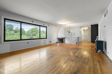 133 Metlars Ln, Piscataway, NJ 08854 - photo 3