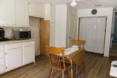 102 Oakridge Ln, McLoud, OK 74851 - photo 6