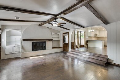 305 Quail Crest Dr, Bedford, TX 76021 - photo 7