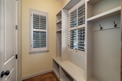 RIGHT OF ENTRY IDEAL FOR MUD ROOM -- OR YOU COULD MAKE AN OFFICE HERE - FLEX SPACE