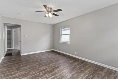 1645 Elmore Ave, Columbus, OH 43224 - photo 3