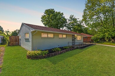 1721 Bostwick Rd, Columbus, OH 43227 - photo 2