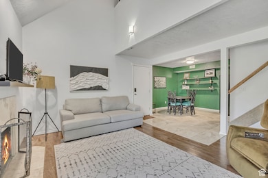 5327 S 560 E unit F, Salt Lake City, UT 84107 - photo 4