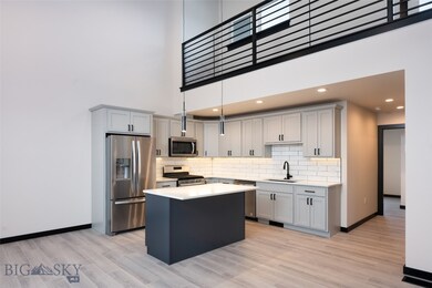 full kitchen