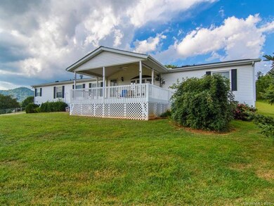 15 Haden Dr, Leicester, NC 28748 - photo 2