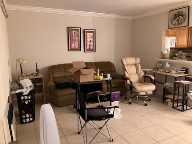 194 Kent L, West Palm Beach, FL 33417 - photo 2