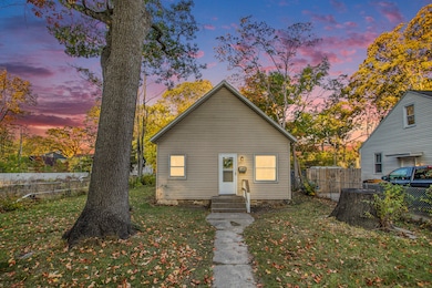 2917 Jefferson St, Muskegon, MI 49444 - photo 2