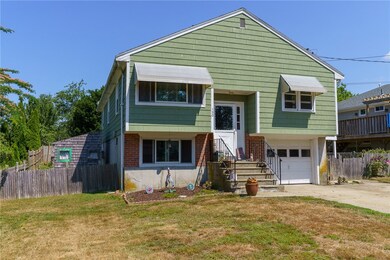 130 Newport Ave, Middletown, RI 02842 - photo 3