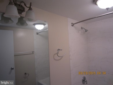 The Newport unit 1004, Washington, DC 20036 - photo 7