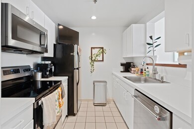 Bay Square unit 207, Cambridge, MA 02139 - photo 7