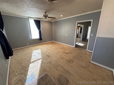 Living Room, needs carpet.