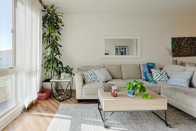 Pell Place unit 229, San Diego, CA 92130 - photo 2