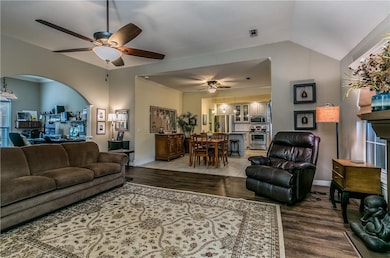 307 Willington Ln, Bentonville, AR 72712 - photo 6