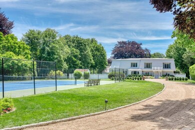 140 Ox Pasture Rd, Southampton, NY 11968 - photo 2