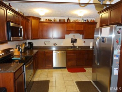 2581 W Jill Dr, Princeton, IN 47670 - photo 7