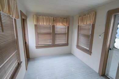 Porch -Entry