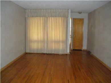 16.5x12 Living Room with hardwood floors
