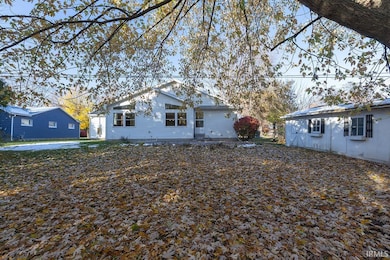 1324 E Douglas St, Goshen, IN 46528 - photo 5