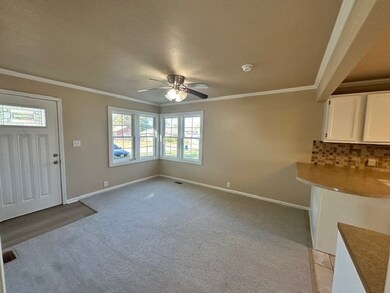 806 NW B St, Bentonville, AR 72712 - photo 4