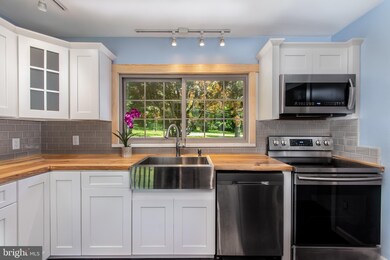 55 Skyline Dr, Glen Mills, PA 19342 - photo 7