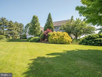 1106 E Pieffer Hill Rd, Stevens, PA 17578 - photo 2