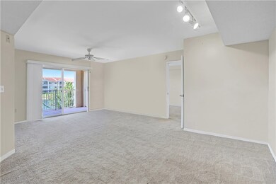 1640 N 42nd Cir unit 206, Vero Beach, FL 32967 - photo 3