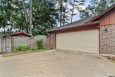 701 Harvard Dr, Tyler, TX 75703 - photo 2