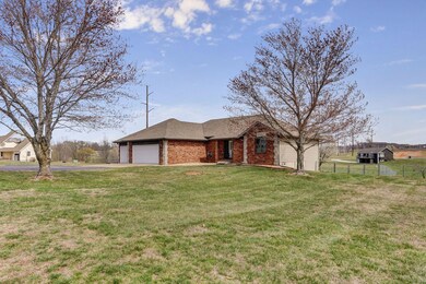 1702 Cody Rd, Nixa, MO 65714 - photo 3