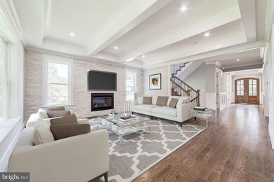 1208 Cottage St SW, Vienna, VA 22180 - photo 3