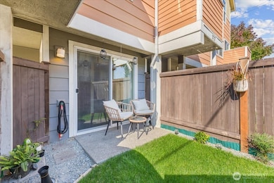 1719 SW Henderson St, Seattle, WA 98106 - photo 3