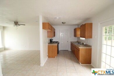 1607 Miranda Ave, Copperas Cove, TX 76522 - photo 6