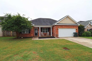 301 Broderick Cir, Warner Robins, GA 31088 - photo 2