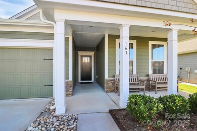 163 Hanks Bluff Dr, Mooresville, NC 28117 - photo 3