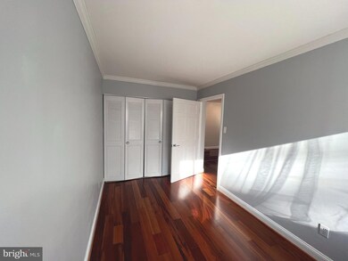 11208 Chestnut Grove Square unit 110, Reston, VA 20190 - photo 7