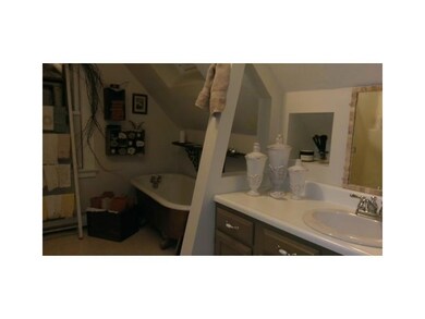 60 Division St unit 1, Newport, RI 02840 - photo 7