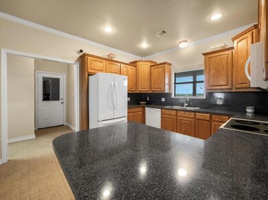 525 County Road 237, Gainesville, TX 76240 - photo 4