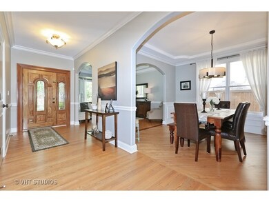 429 N Oak St unit 2, Elmhurst, IL 60126 - photo 3