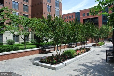 Clarendon 1021 unit 1047, Arlington, VA 22201 - photo 2