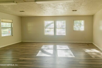 6707 Mopsy Ln, Jacksonville, FL 32210 - photo 6