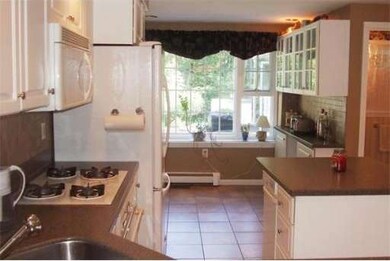 16 Magnolia Dr, Rockland, MA 02370 - photo 5