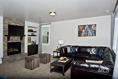 9348 S MacAdan Way, Kuna, ID 83634 - photo 4