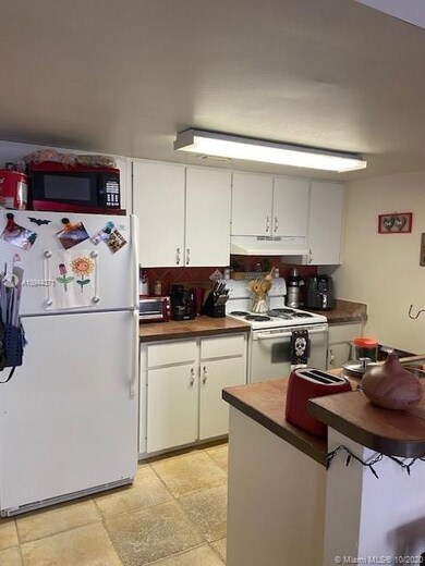 6865 SW 45th Ln unit 7, Miami, FL 33155 - photo 5