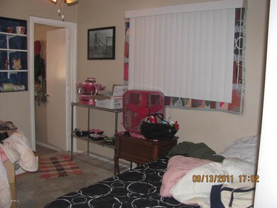 1 of the 2 bedrooms