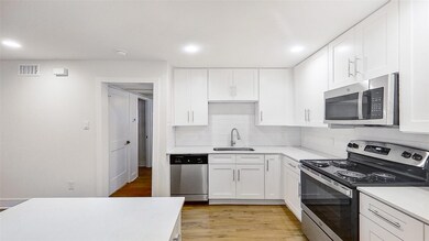 907 N Beacon St unit 204, Dallas, TX 75214 - photo 7