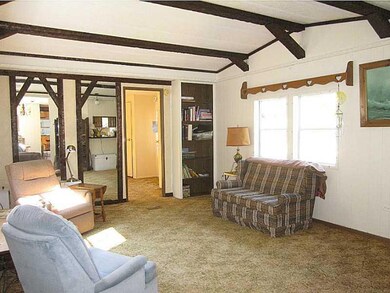 Living Room. Very comfortable living...