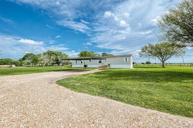 8908 Modena School Rd, Rosenberg, TX 77471 - photo 4