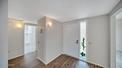 FOYER, NEW INTERIOR PAINT