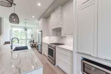 Nothing but quality stainless steel appliances her
